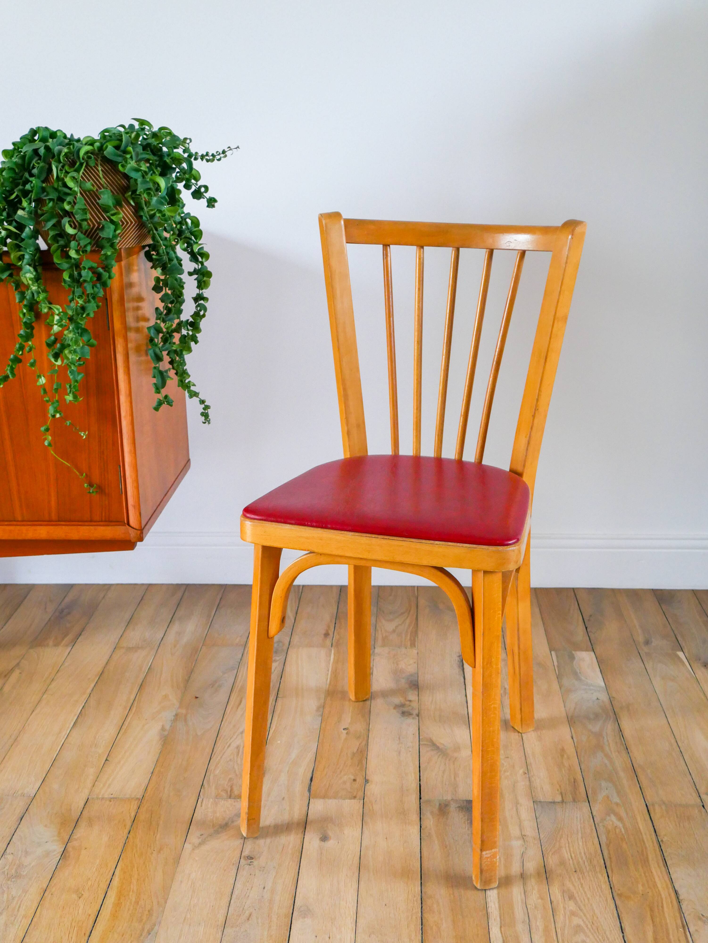 Baumann bistro chair in blond oak and red leatherette, 1950