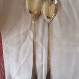 Eclassiqoe salad servers in English silver metal.