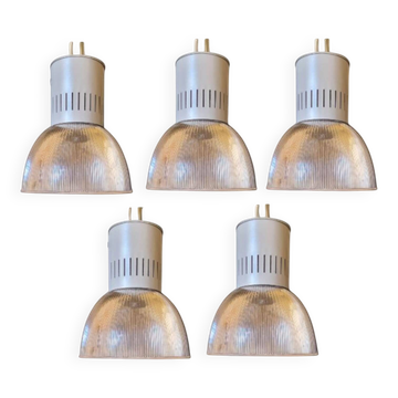 5 Suspension industrielle 1980