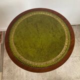 Table d’appoint ancienne sur roulettes en acajou et cuir