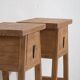 Ensemble de tables de chevet en bois massif. Ensemble de 2 pièces