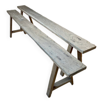 Paire de bancs rustiques