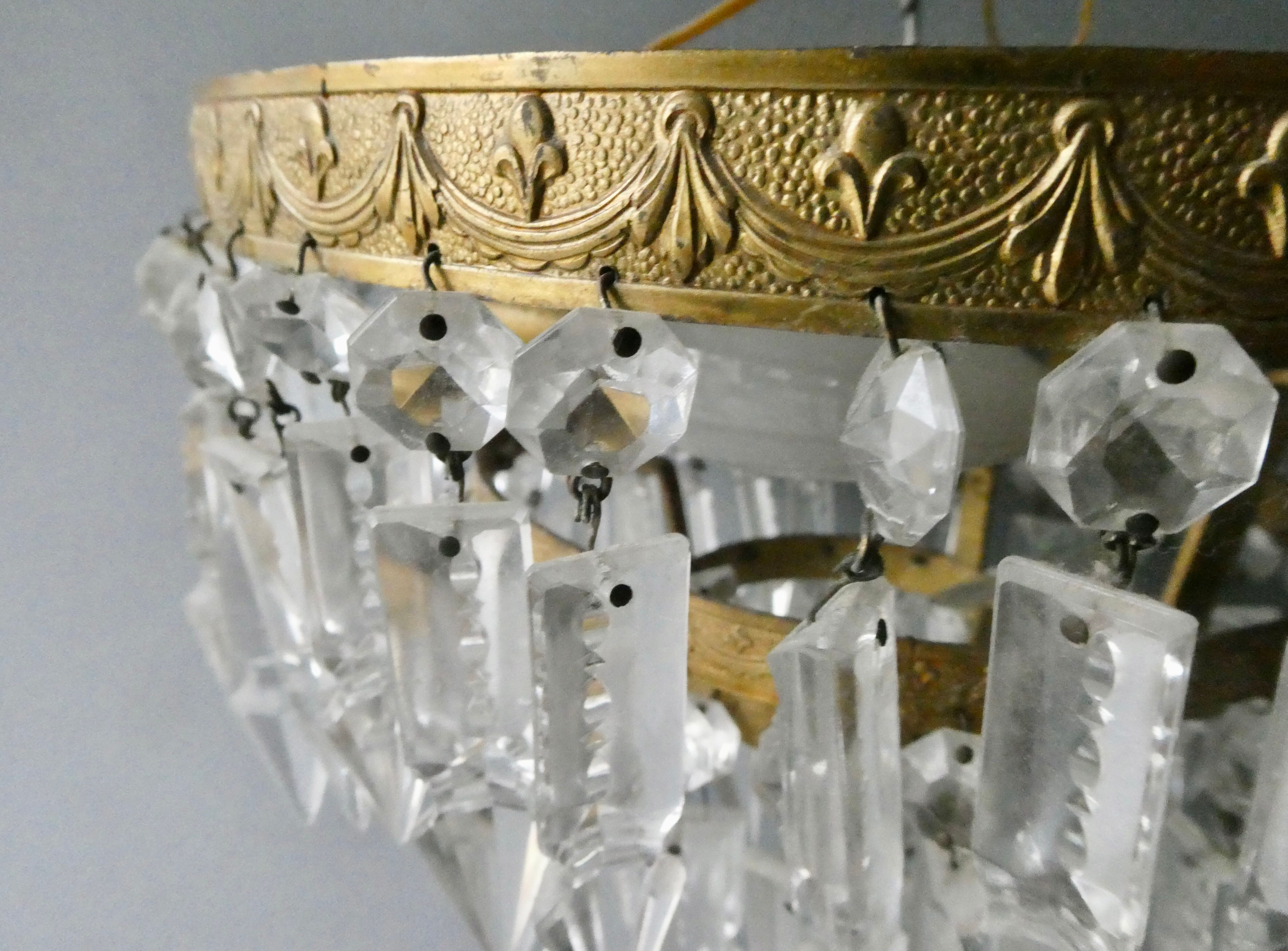 Luster with tassels and brass of the 60s-70s