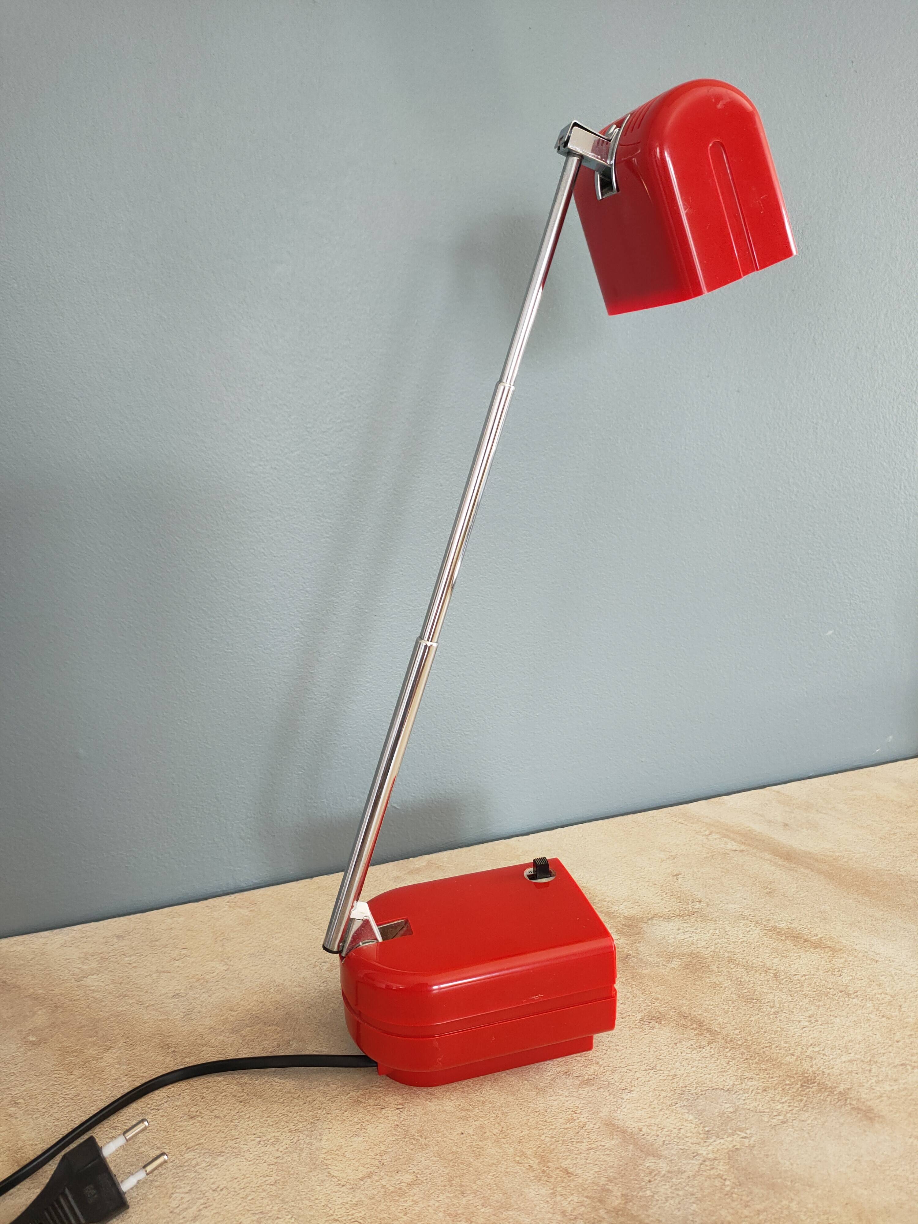 Vintage telescopic desk lamp