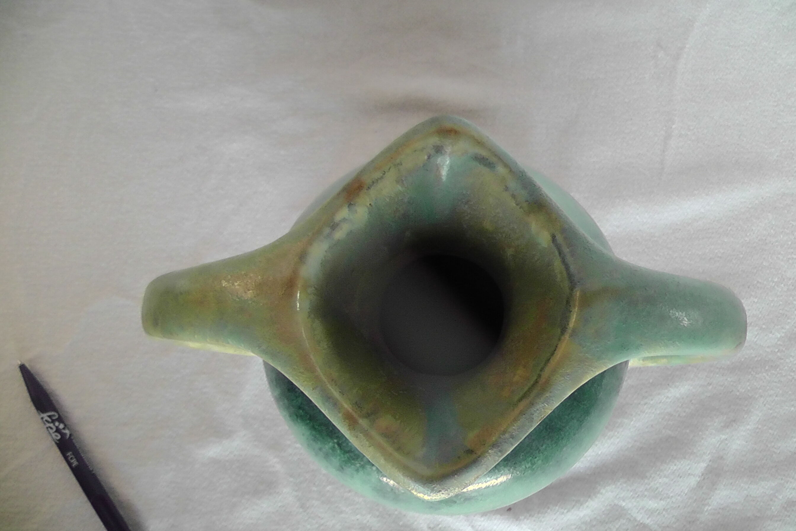 Pierrefonds stoneware vase