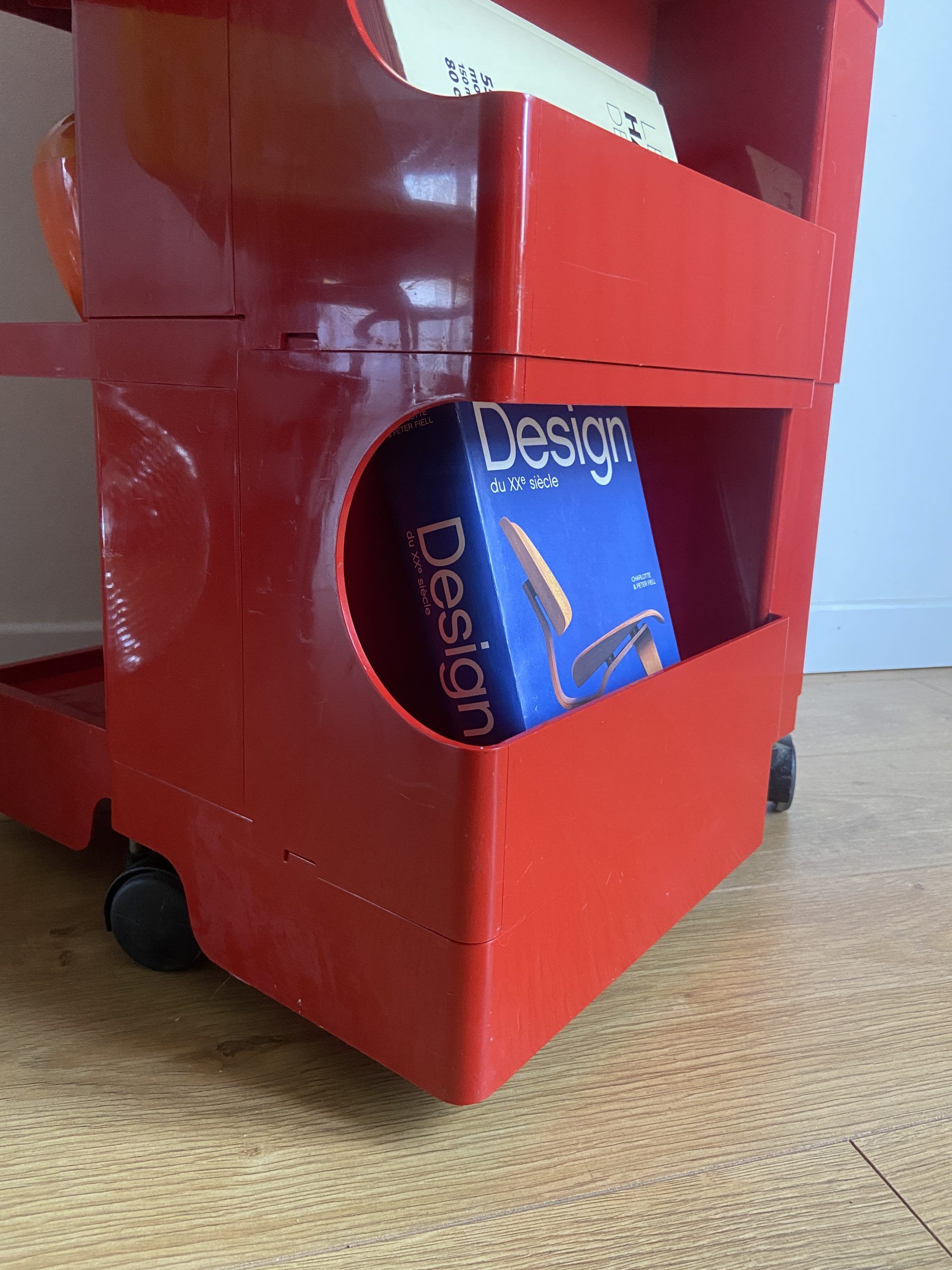 Boby red server by Joe Colombo editions Bieffeplast made in Italy