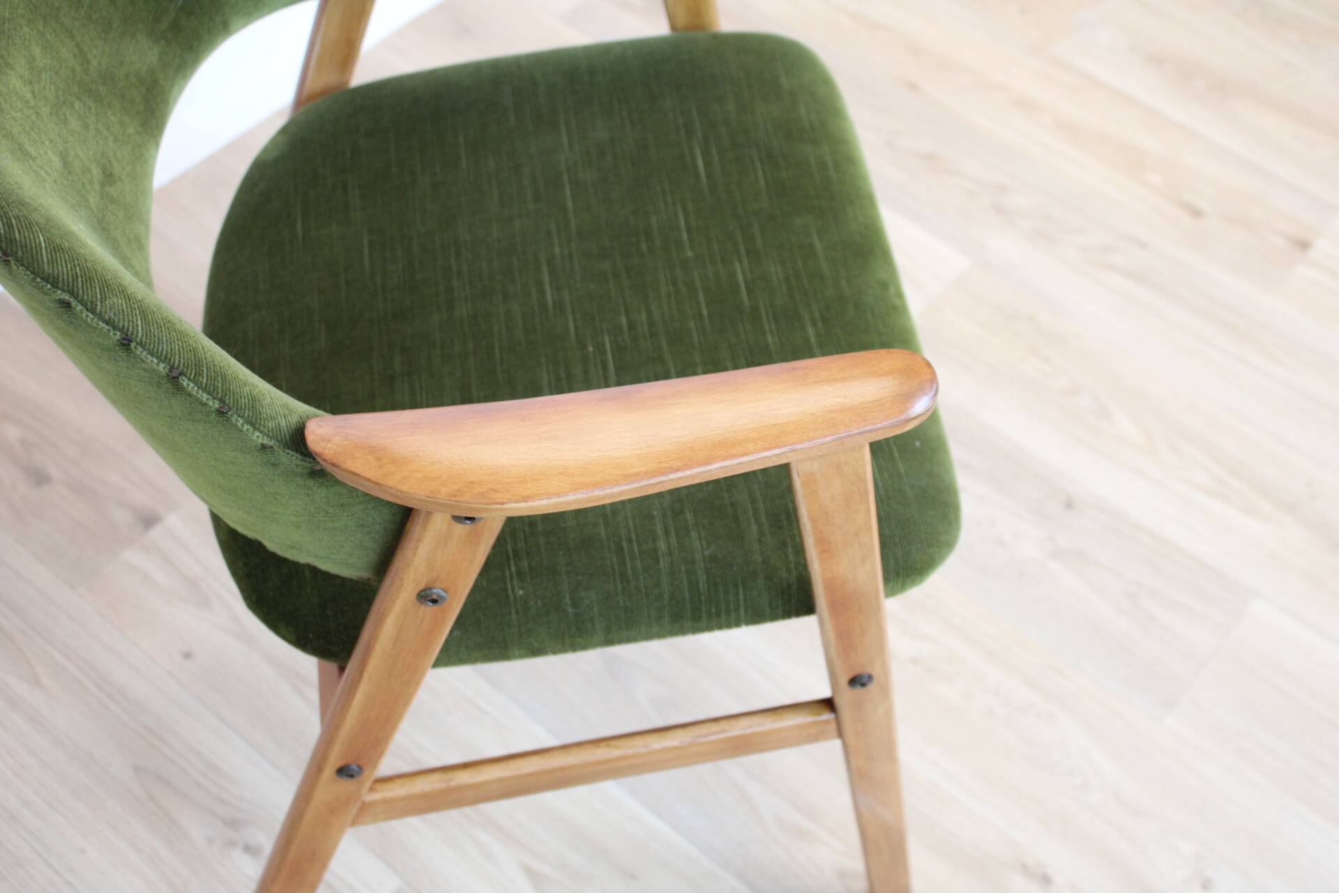 Vintage green velvet armchair 1960 suede
