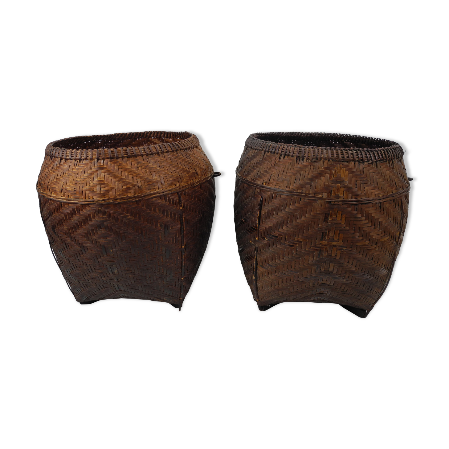 Pair of caches old rattan