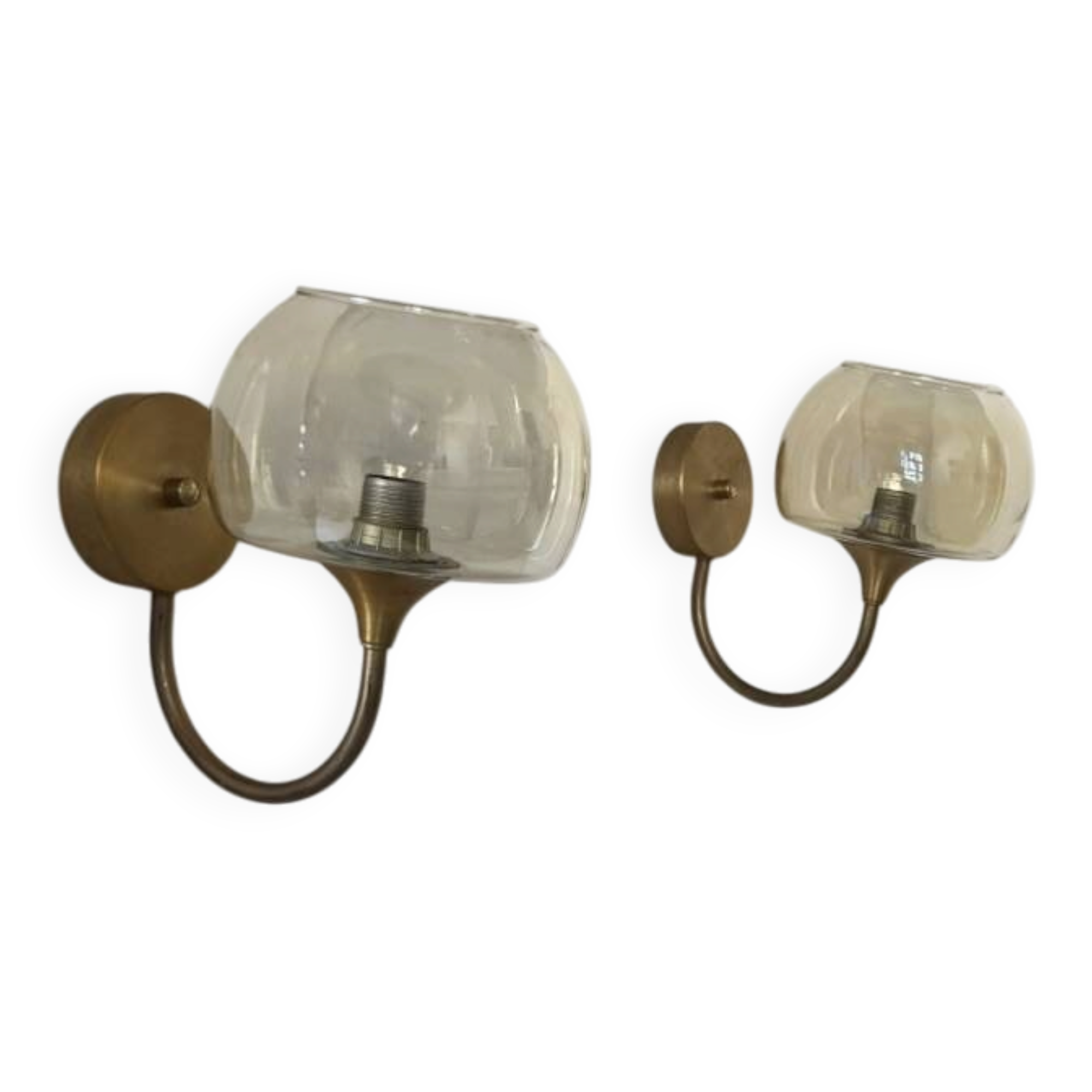 Pair of vintage wall lights in brass and smoked glass, France, 1970.