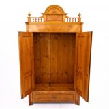 Antique wardrobe, Western Europe, around 1900. After renovation.