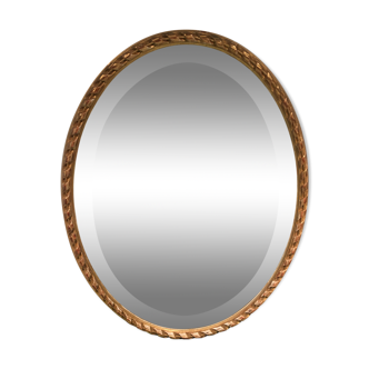 Bevelled golden oval mirror 40x51cm