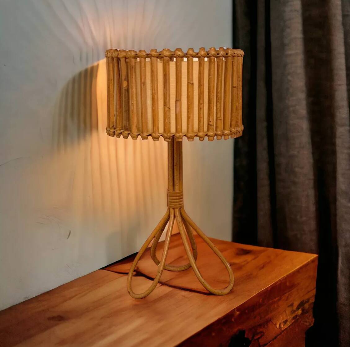 1950s tripod rattan lamp H47