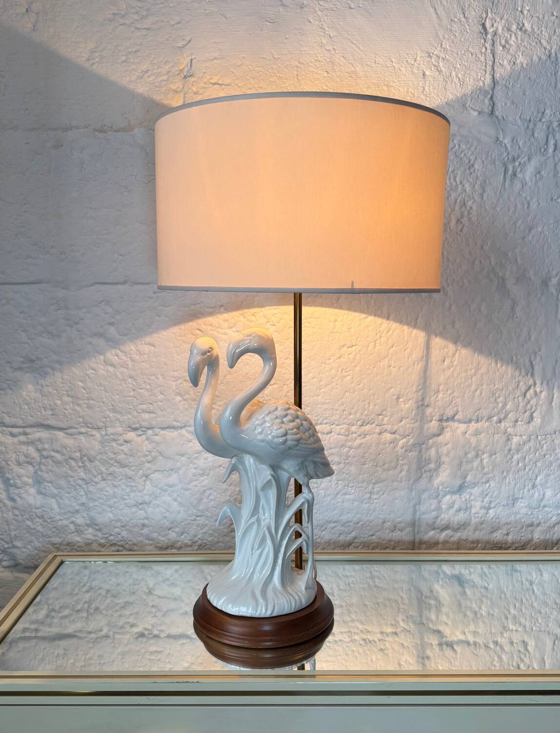 Porcelain lamp with pink flamingos from the 1980s.