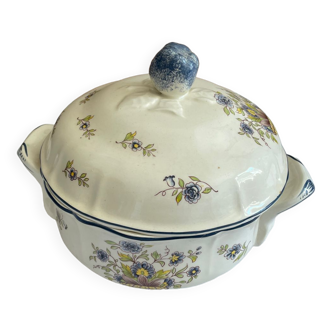 St amand vieux delft tureen