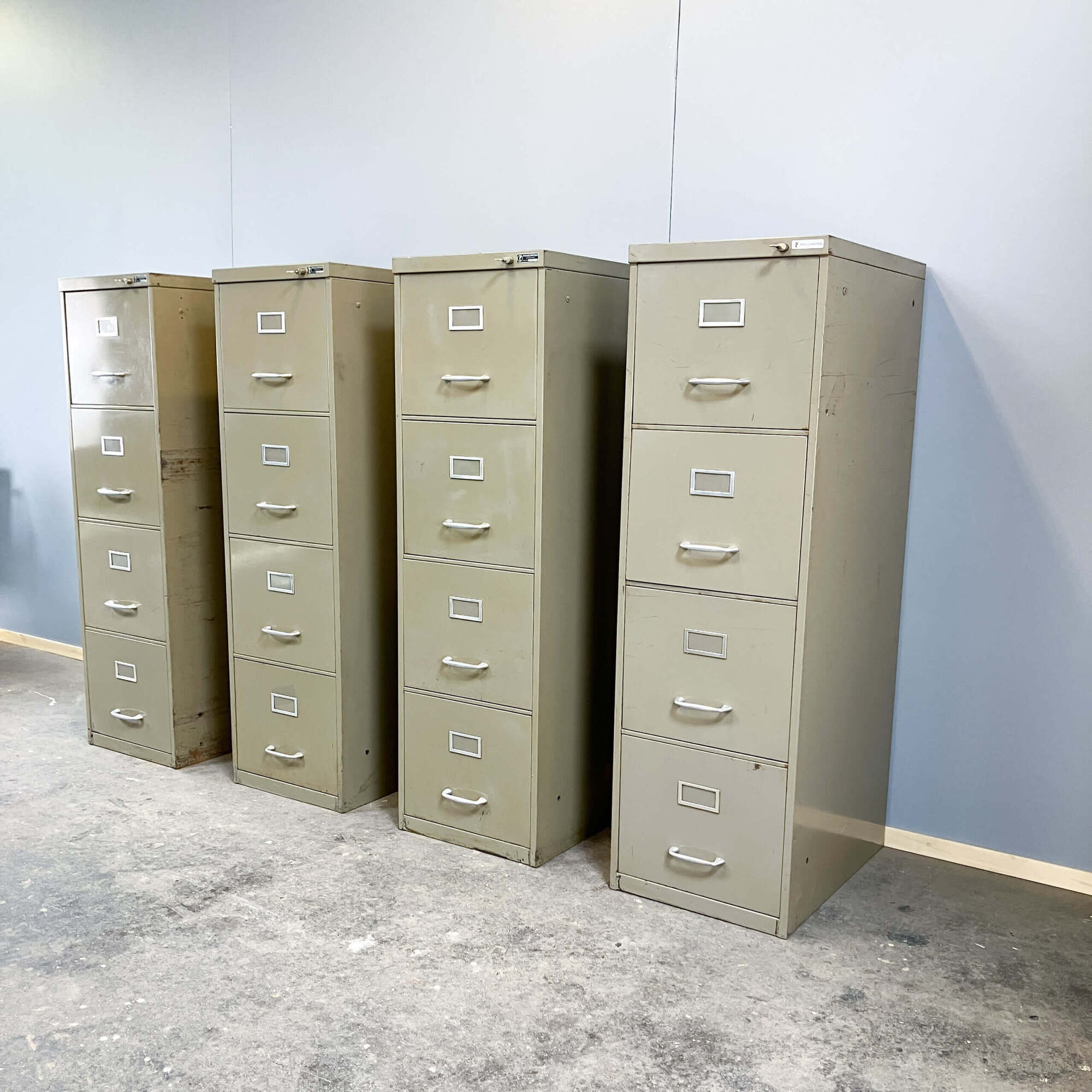 Large office or workshop cupboard by Pohlschröder, lacquered steel, 1970s