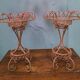 Paire de vases sur pieds en fil de fer