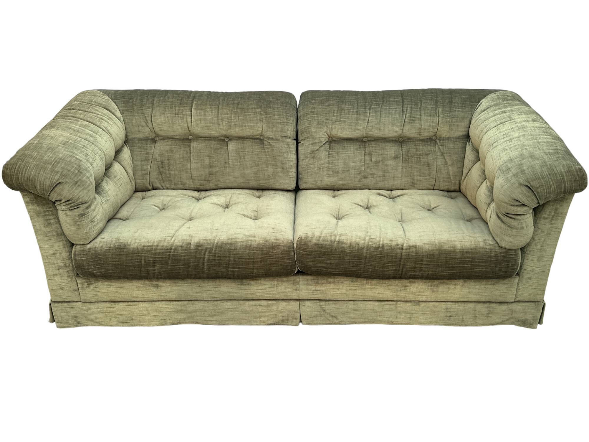 A 3-seater sofa designed by swedish manufacturer dux in the 1960s.