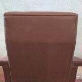 Vintage armchair in skaï