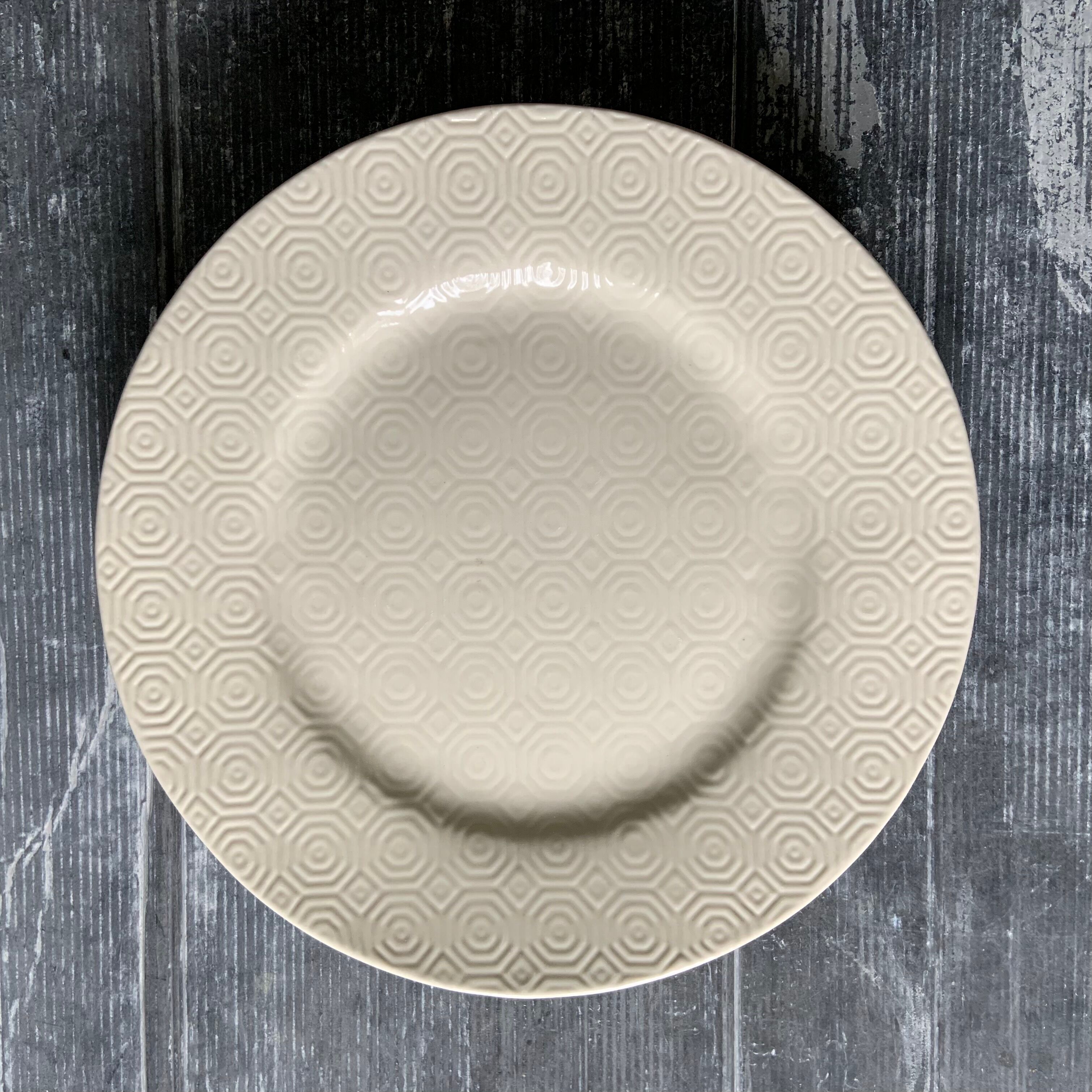 Flat Plates Jars Footprint Gum