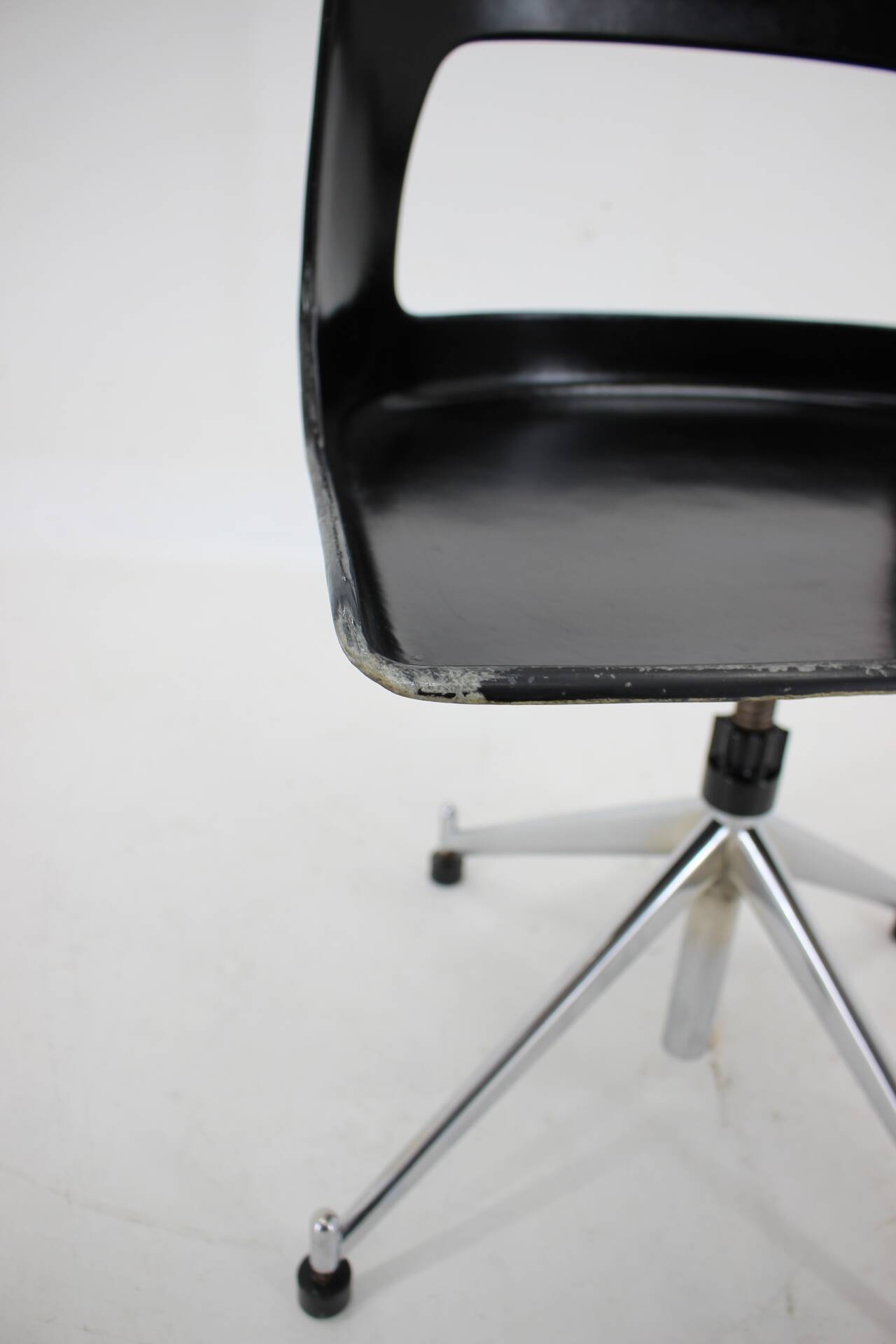 1960s Kay Korbing Swivel Chair Model KK-1A for Fibrex Denmark