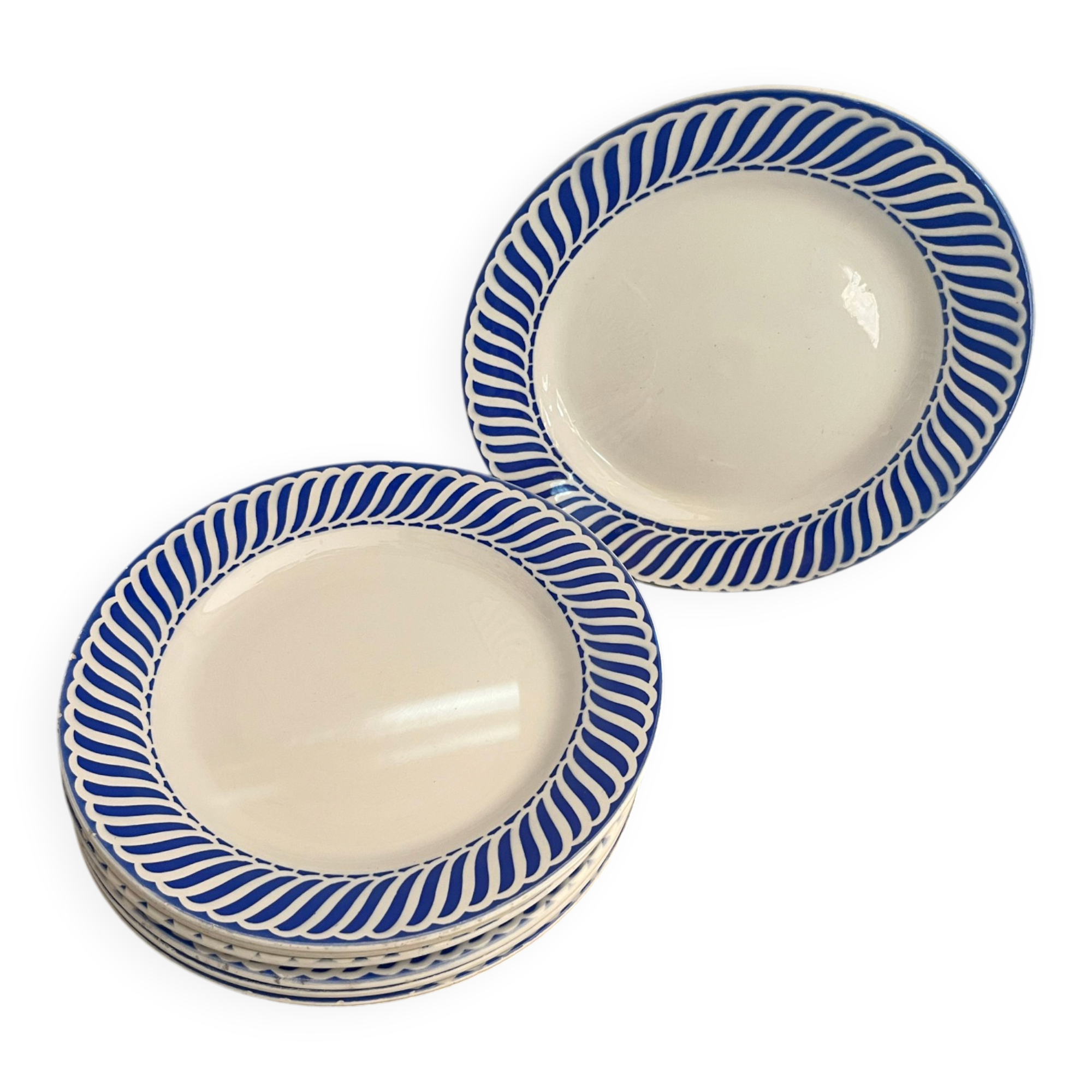 7 dessert plates