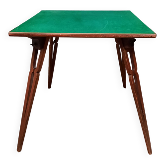 Game table folding legs