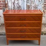 Dresser years 60