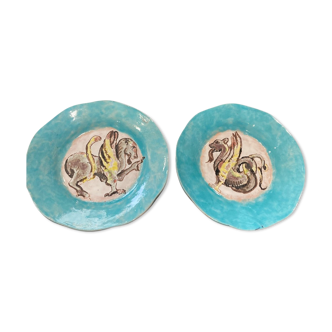 Pair of plates 1950s representing a pegasus and a chimera