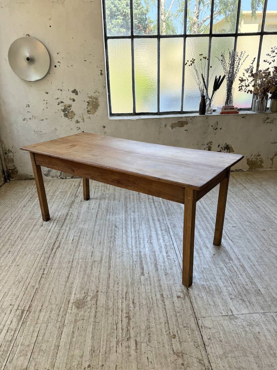 Cherry farmhouse table 1m8