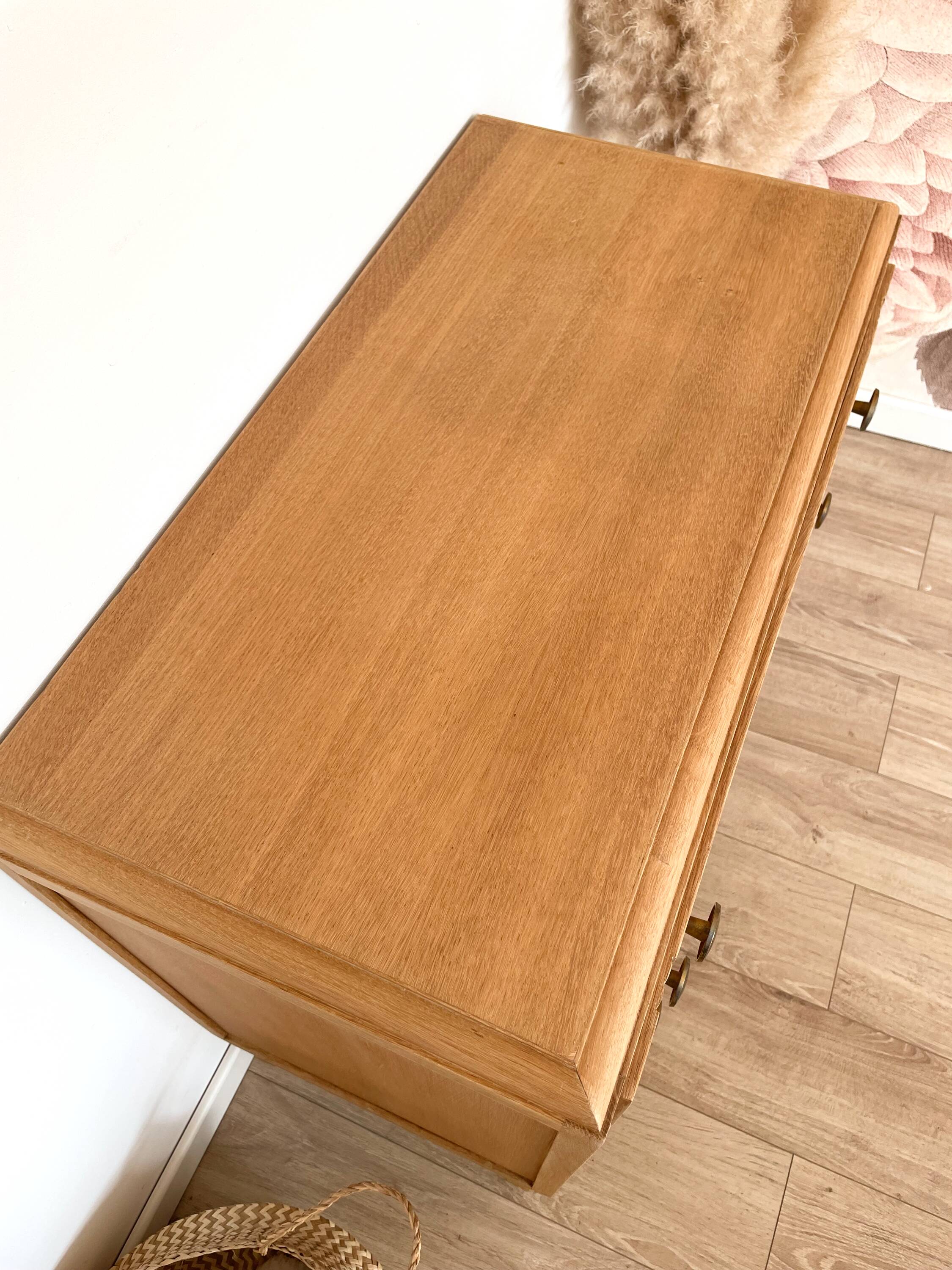 Vintage chest of drawers