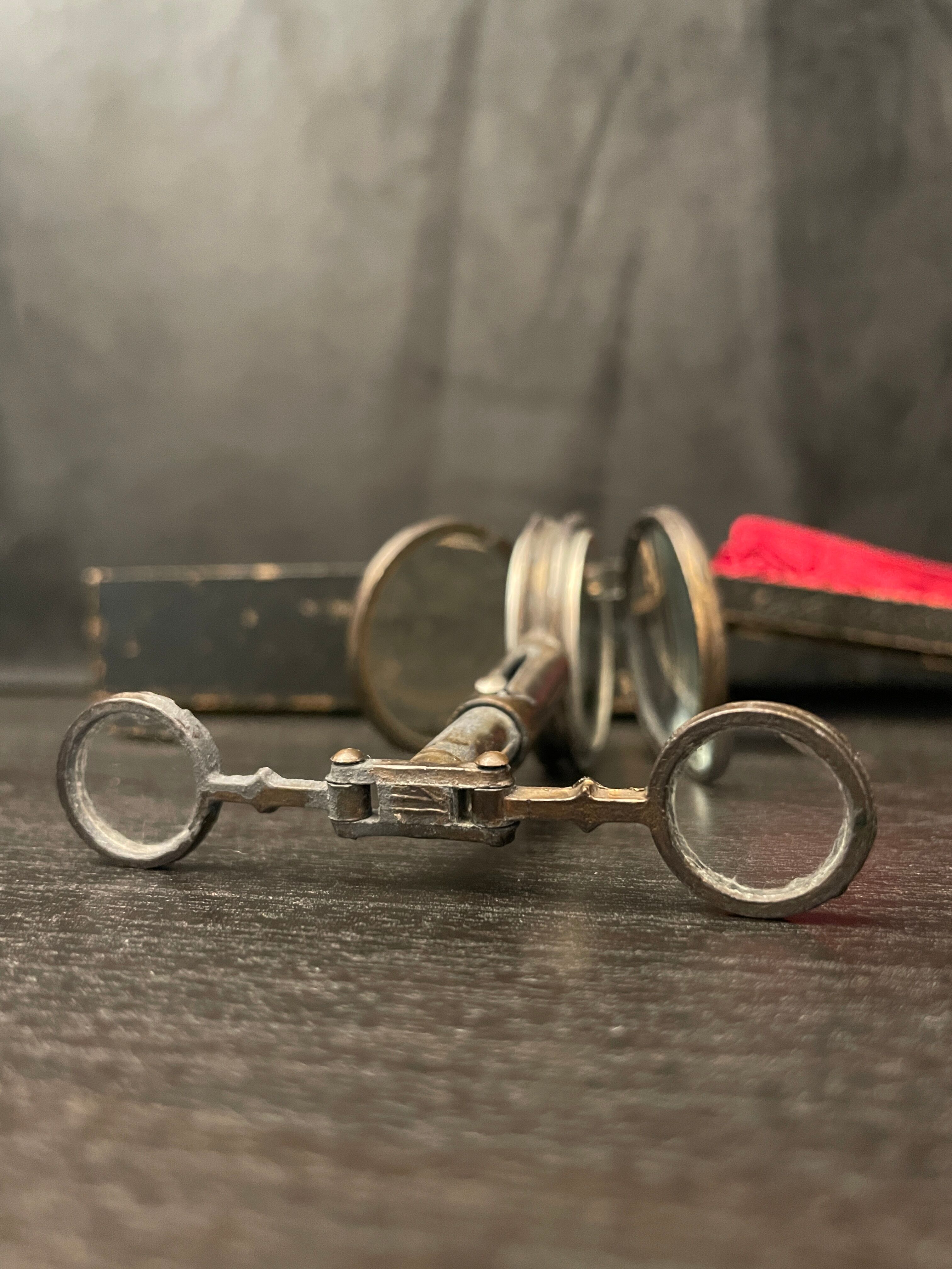 Lunettes d’opéra « La Parisienne »