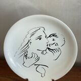 Plate after Picasso mother and child Salins France