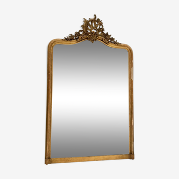 Miroir de style Louis XV en bois et stuc doré 145x 92cm