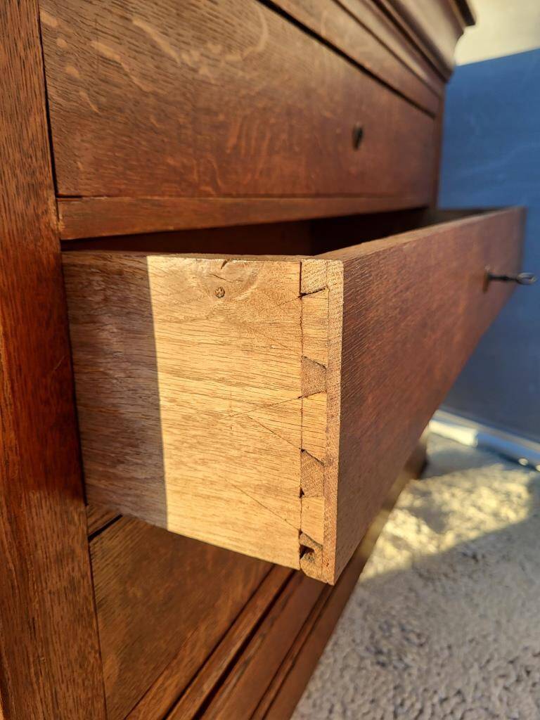 Louis-Philippe 19th century solid oak chest of 4 drawers