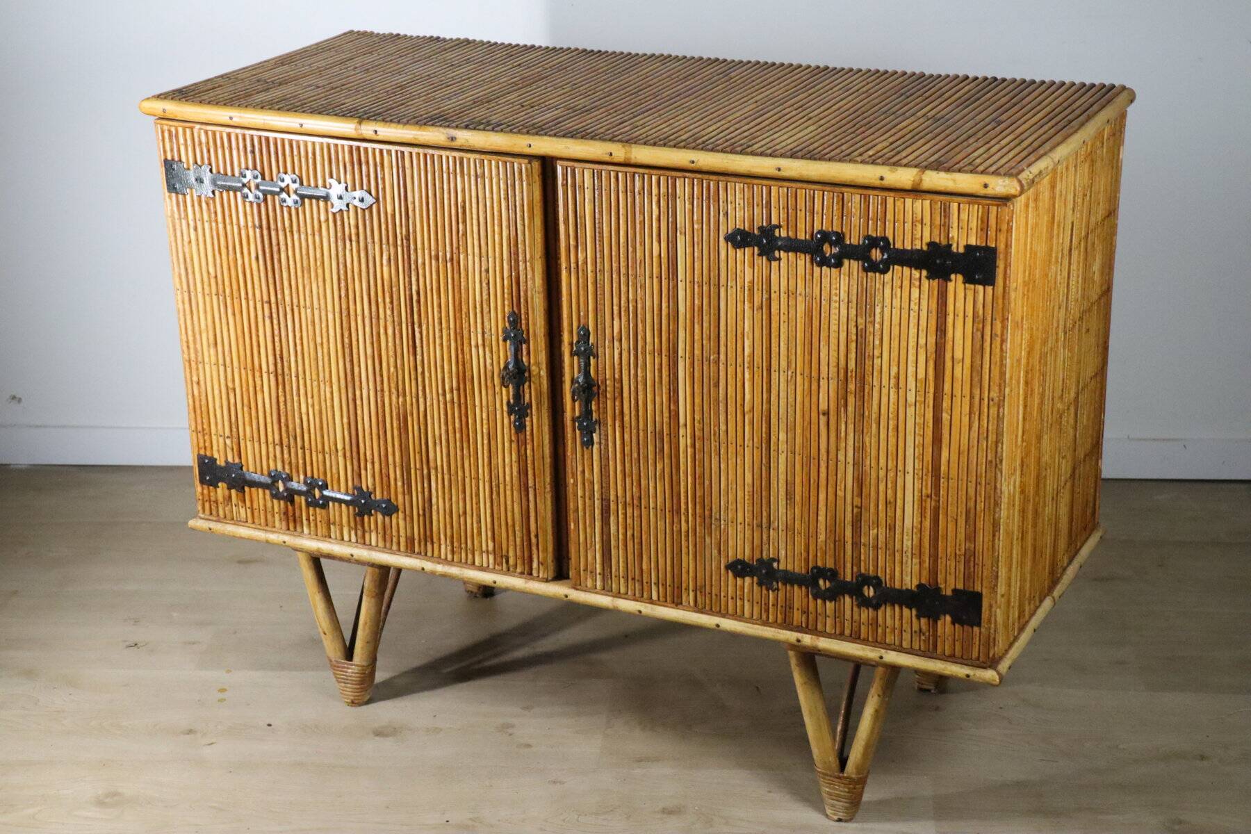 Vintage woven rattan sideboard - 1960