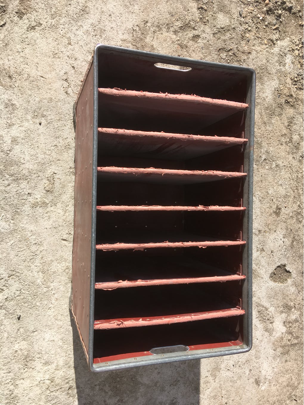 Suroy industrial textile partitioned cardboard workshop case