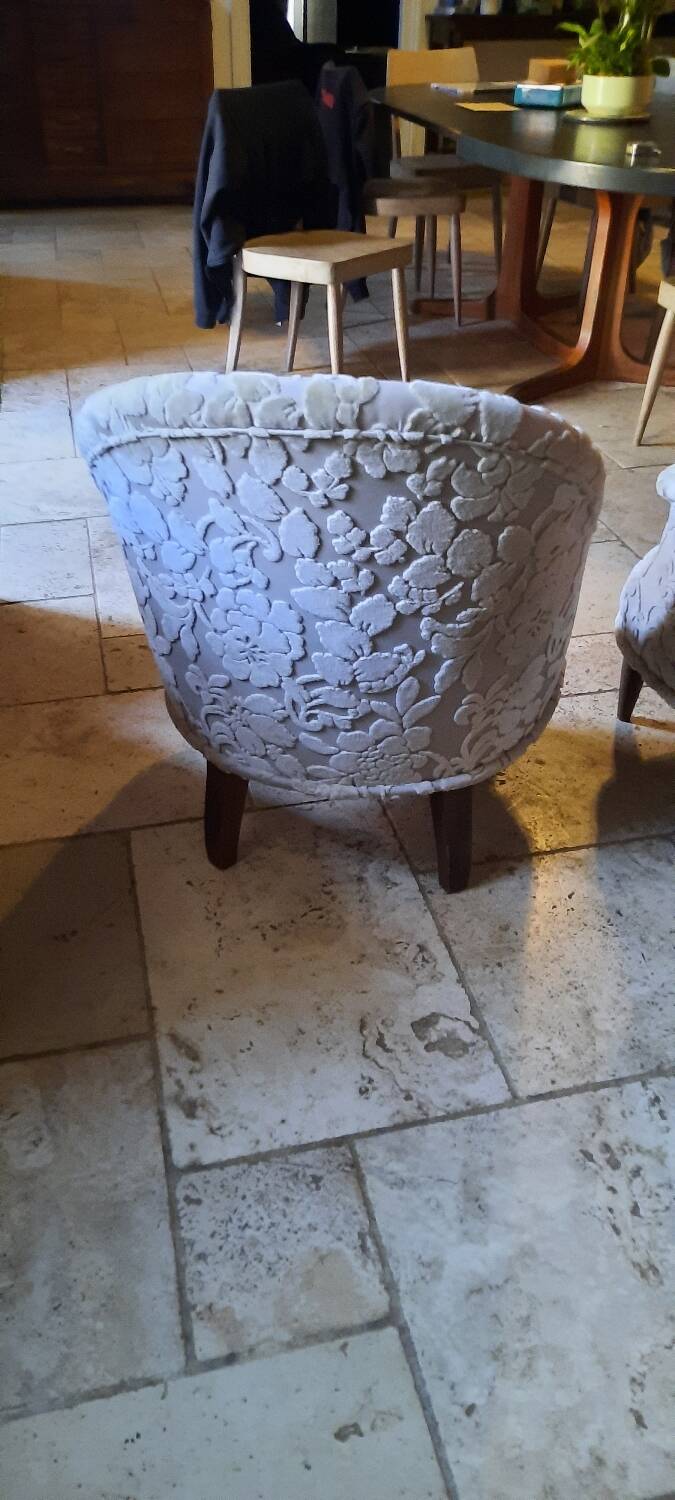 Paire de fauteuils crapaud