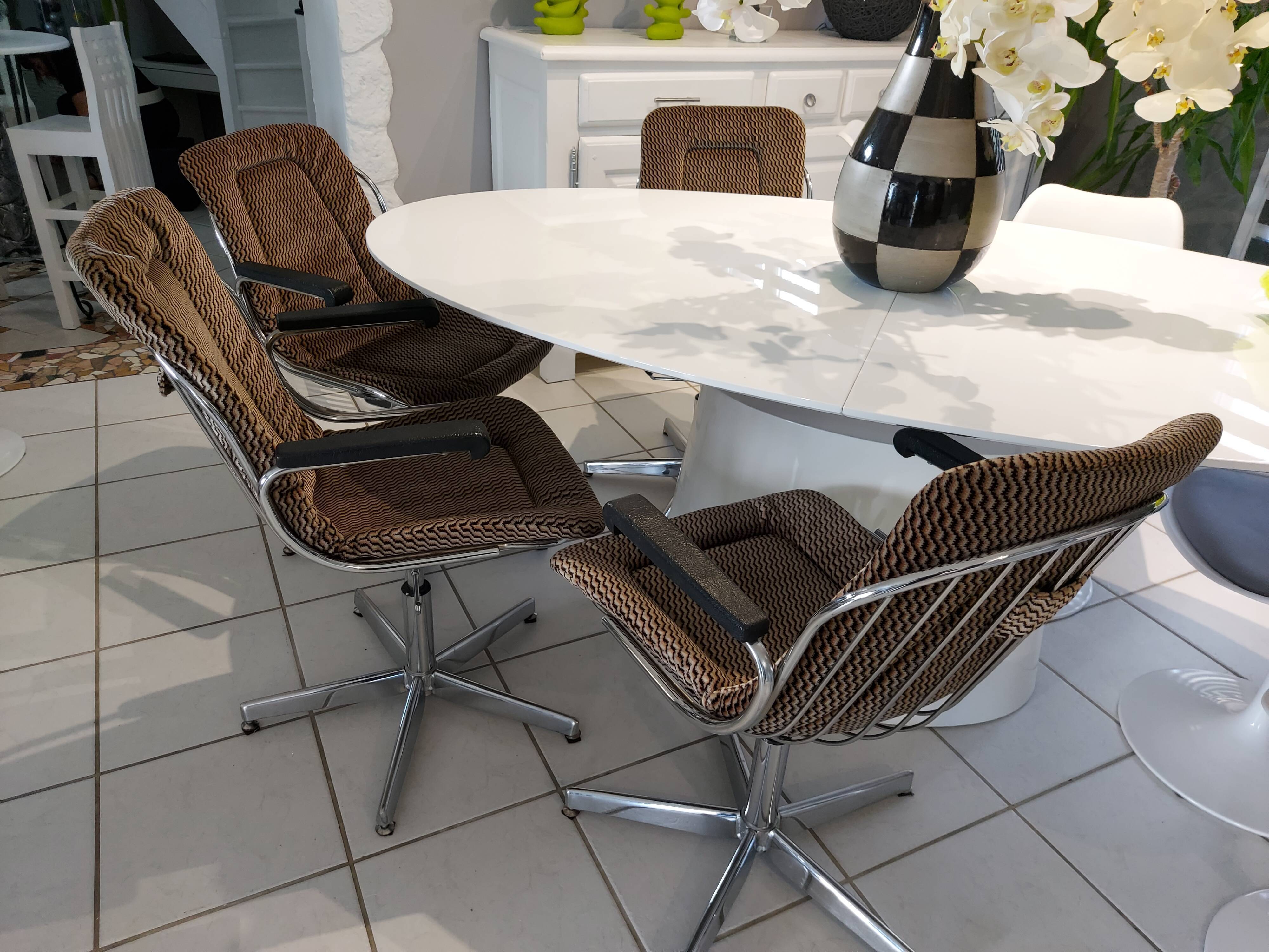 Suite of 4 chairs vintage armchairs 1970
