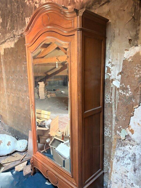 Wardrobe