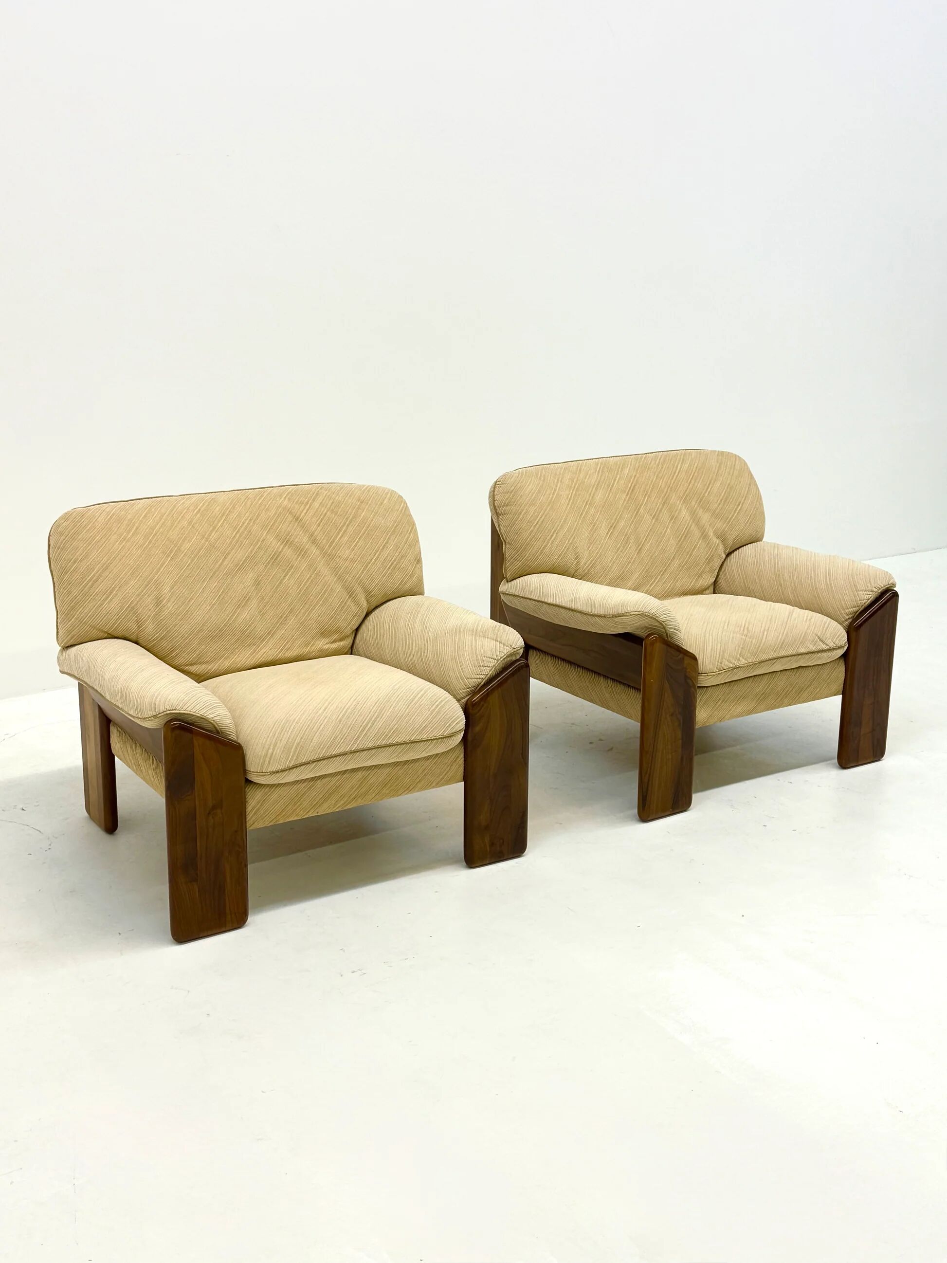 Sapporo armchairs by Mario Marenco for Mobil Girgi