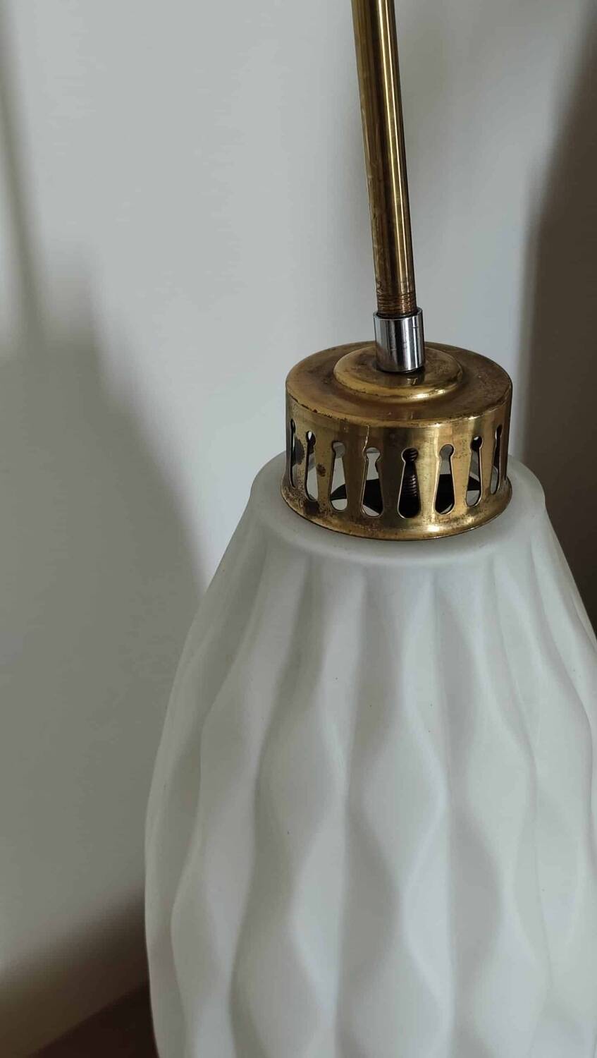 Graphic Italian opaline pendant light