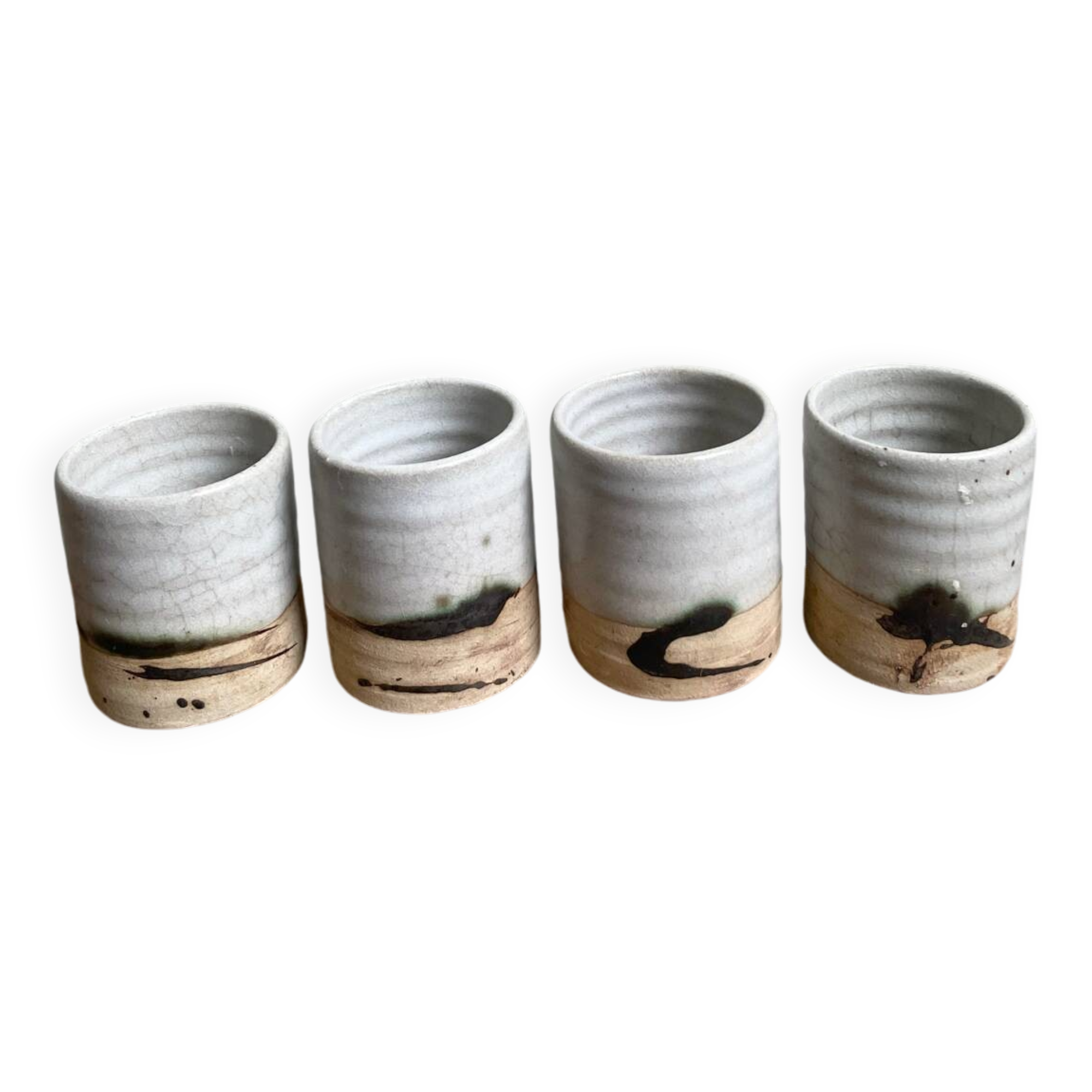 4 cups of the Colombe Vallauris