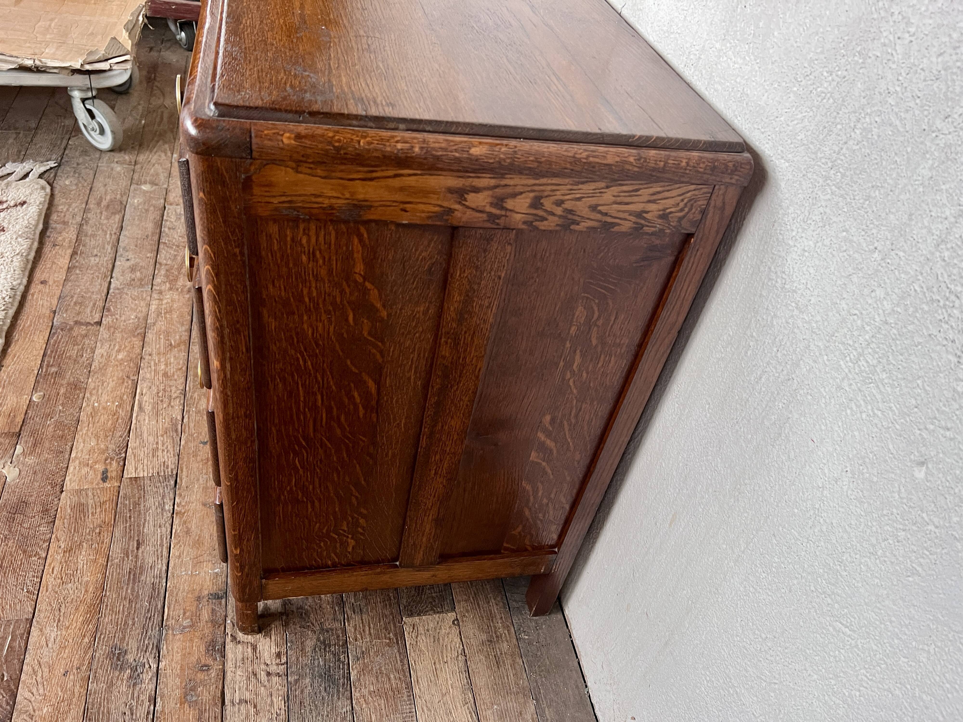 Chest of drawers semainier chiffonnier vintage oak 1950 style Art deco