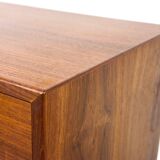 Commode en teck par Hansen et Guldborg, années 1960.