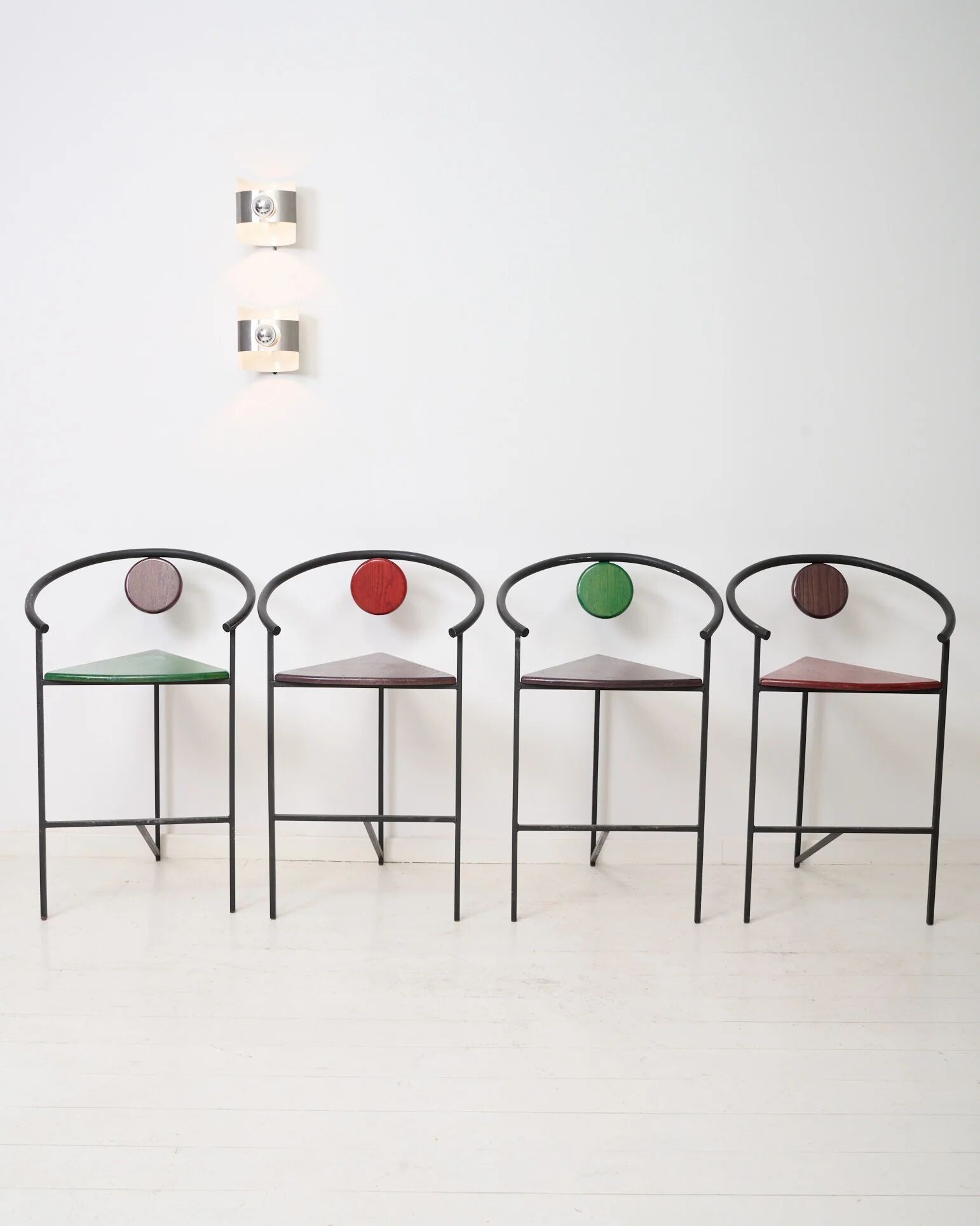 Bar chairs (4), Memphis, 1980