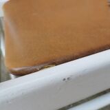 Chaise de salle à manger vintage stol kamnik : bois de hêtre blanc, assise en cuir marron