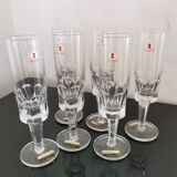 6 new champagne glasses