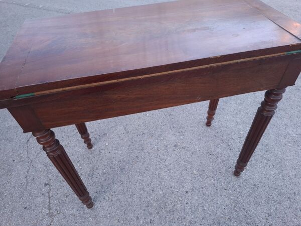 Table de jeux XIX em en acajou , console