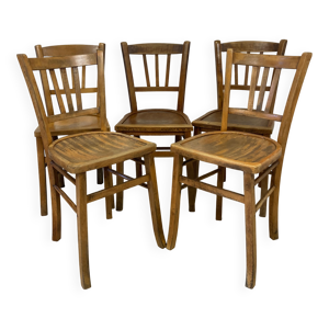 chaises bistrot dépareillées