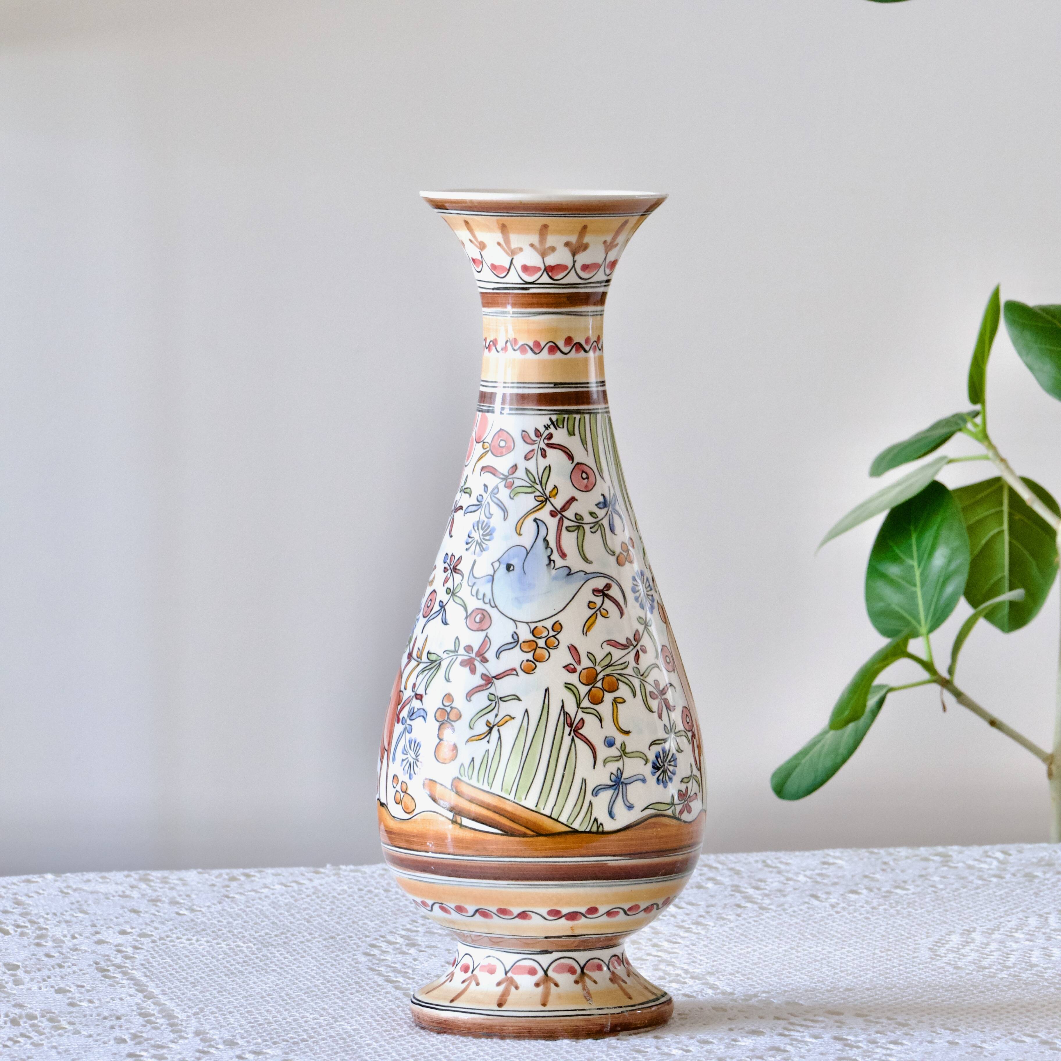 Large hand-painted artisanal vase from Coimbra